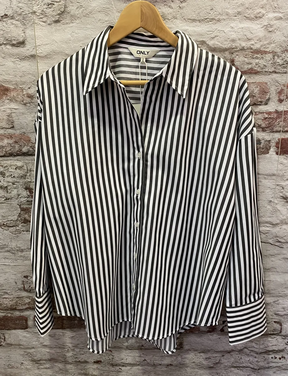 Chemise rayée | Jus de coco