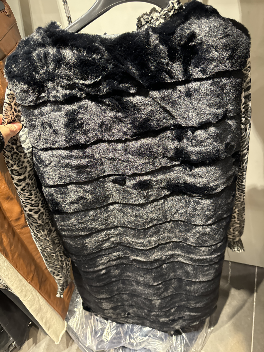  fourrure sans manches | Astra boutique 