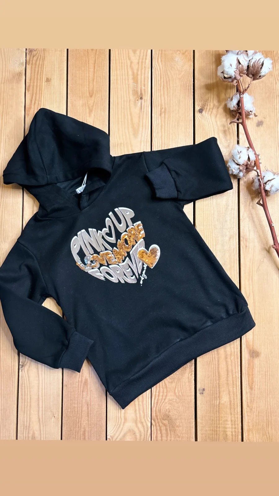 Sweat à capuche love more noir  | Lena in Love 