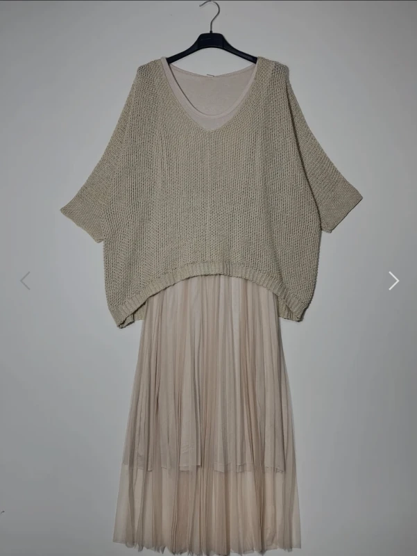 Abito in Tulle con Maglioncino

 | Maelle B. Fashionlab 