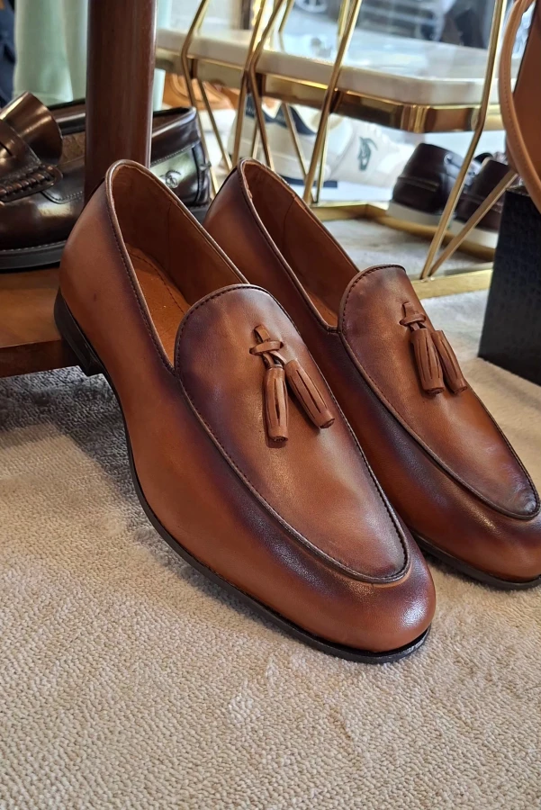 Sapato Loafer Classic em Pele Conhaque Escuro Cod.962 | definne