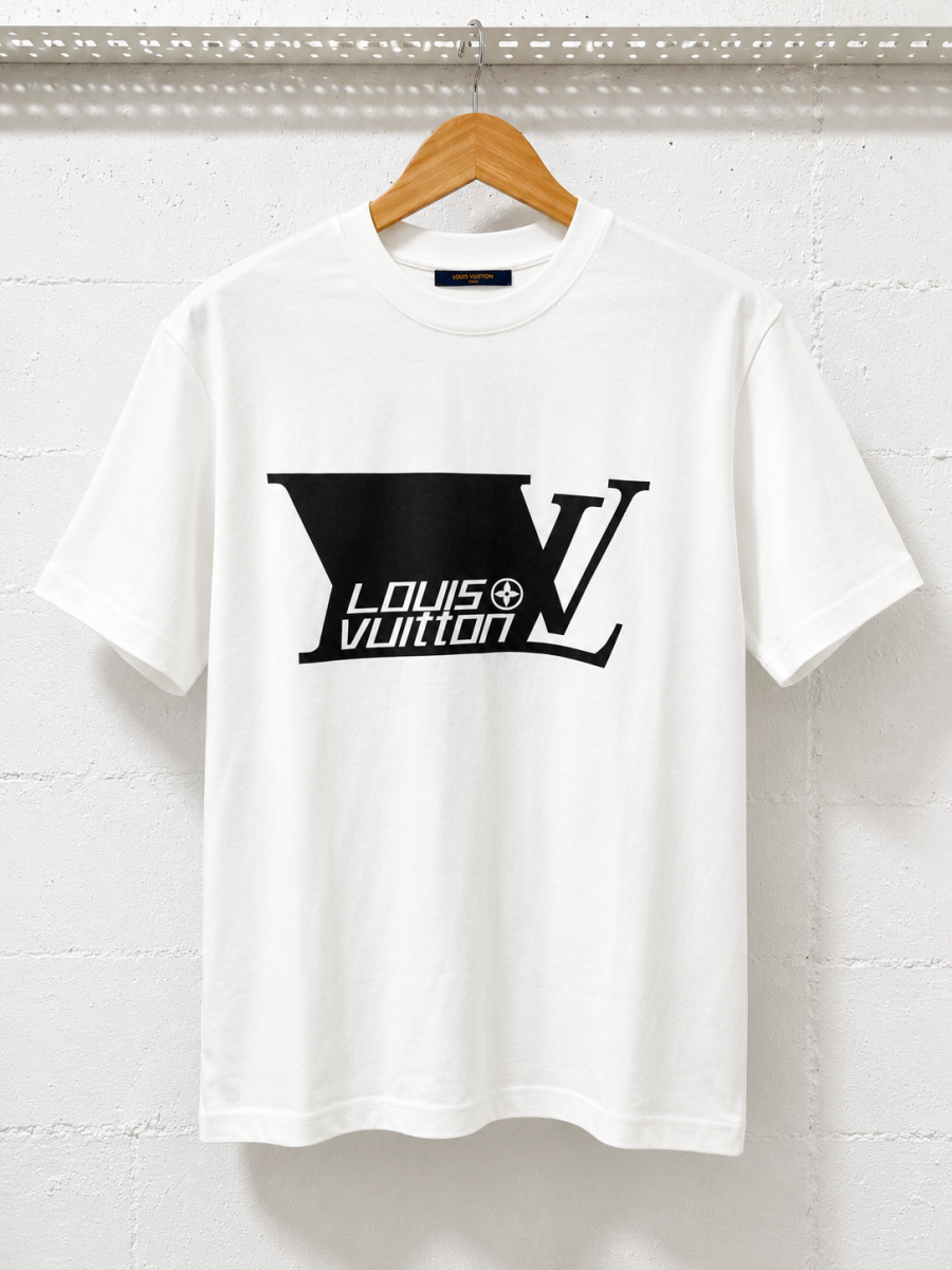 Louis Vuitton T-Shirt White Graphic | 