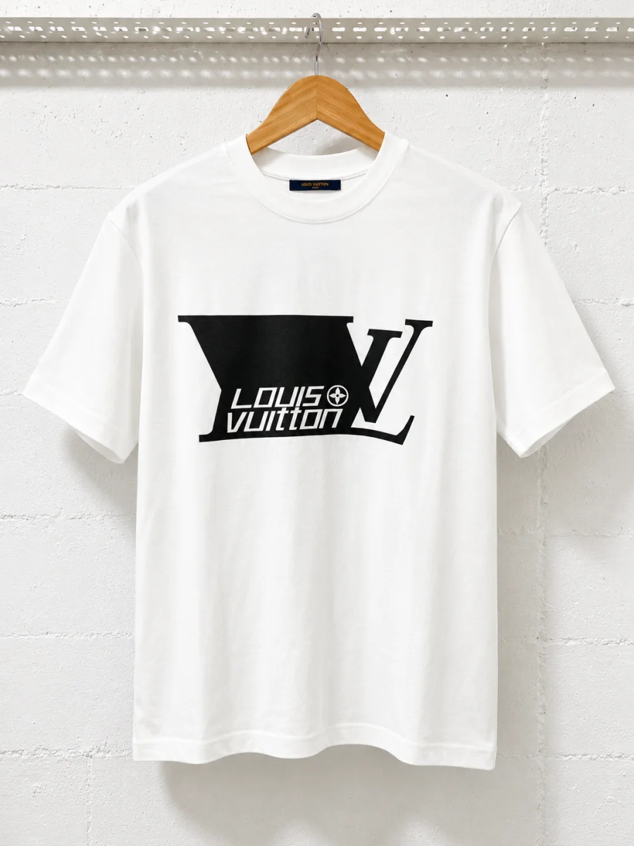 Louis Vuitton T-Shirt White Graphic | 