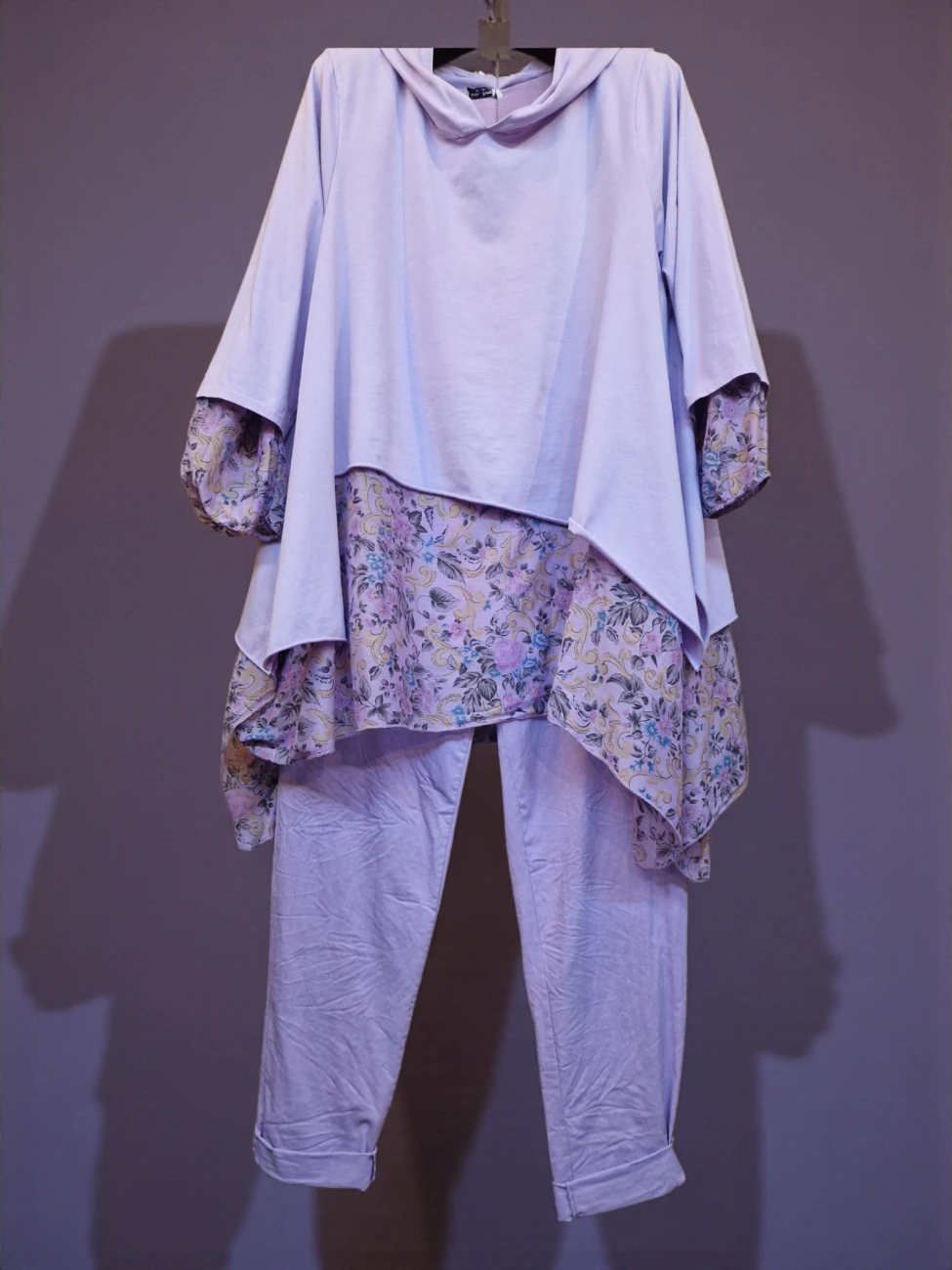 Haut capuche M6 | Chouettes vêtements 