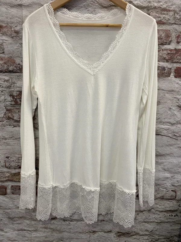 Top dentelle | Jus de coco 