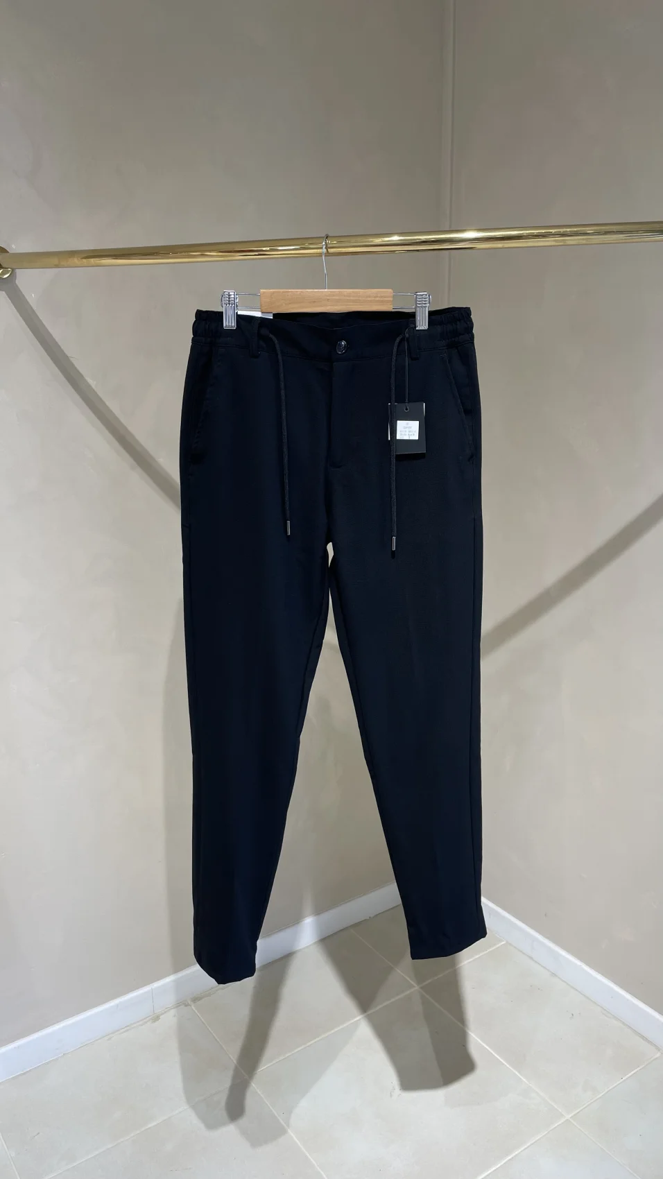 PANTALON AJUSTÉ | STYLISH PARIS