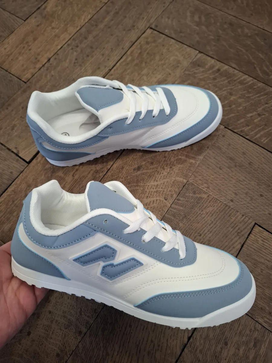 Sneaker Retro 156 nur Größe 38 | Lieblings Schuhe 
