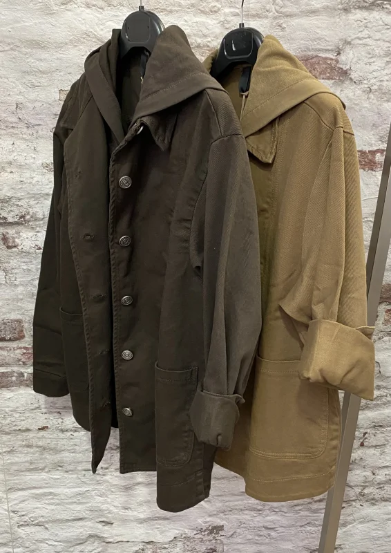 Veste capuche | Jus de coco 