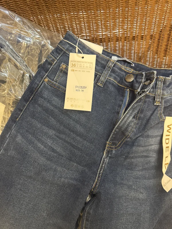 Jeans  | Astra boutique 