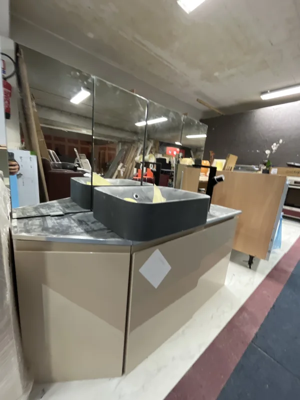 Meuble de salle de bain  | MULTI-AFFAIRES