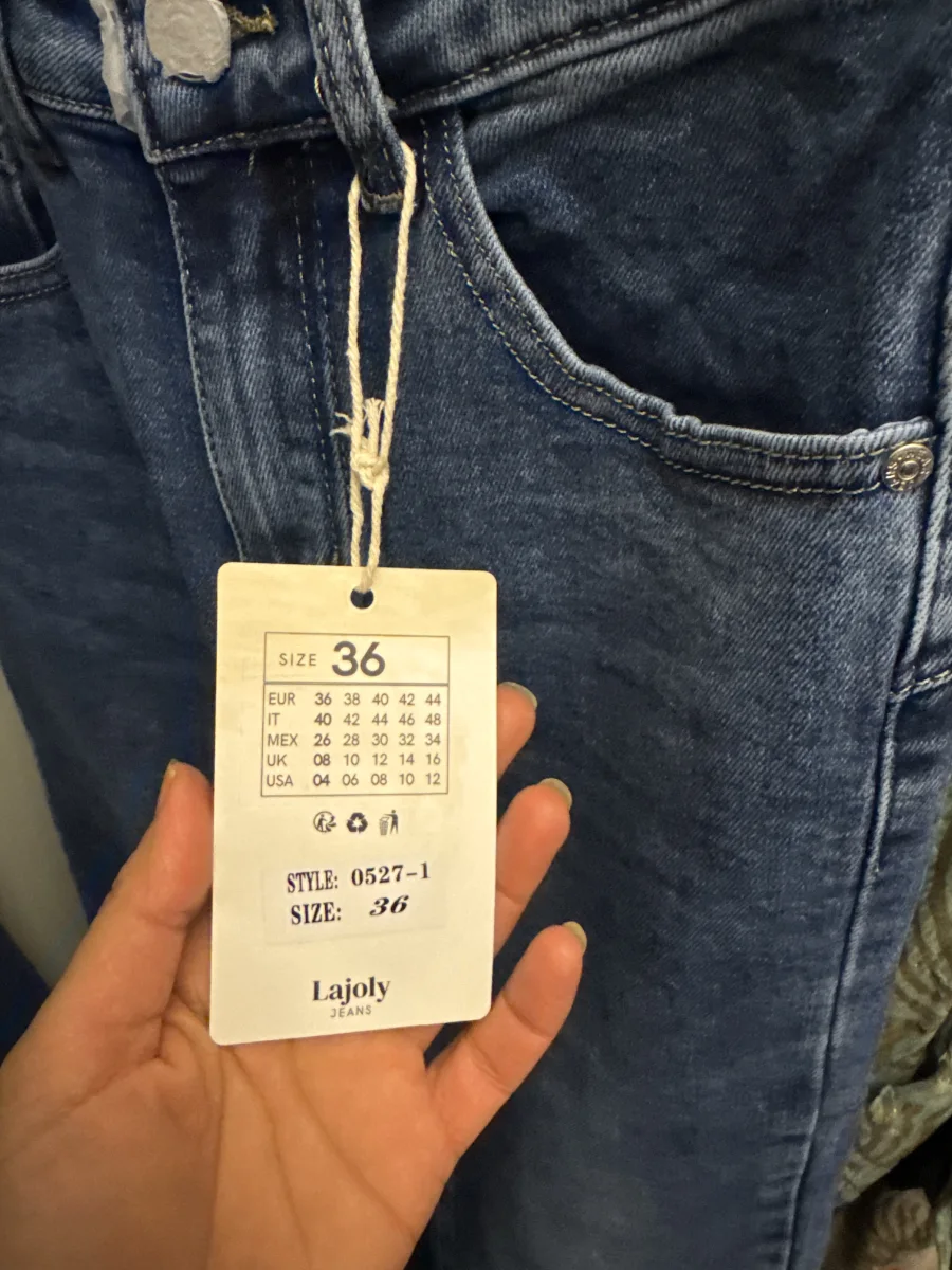Jeans | Astra boutique 