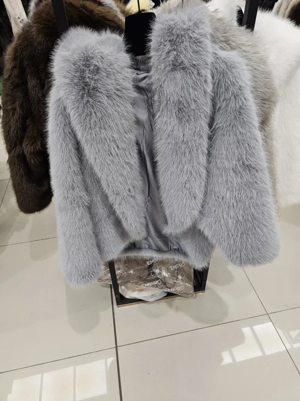 Fourroure Faiza | Dresses of my World