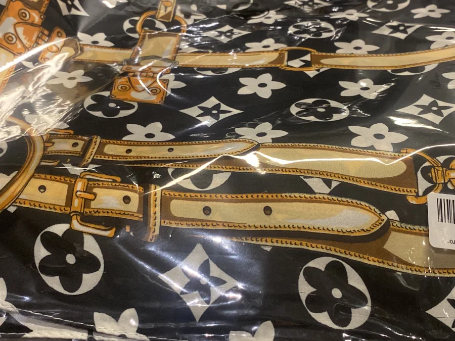 Foulard  LV  | Astra boutique 