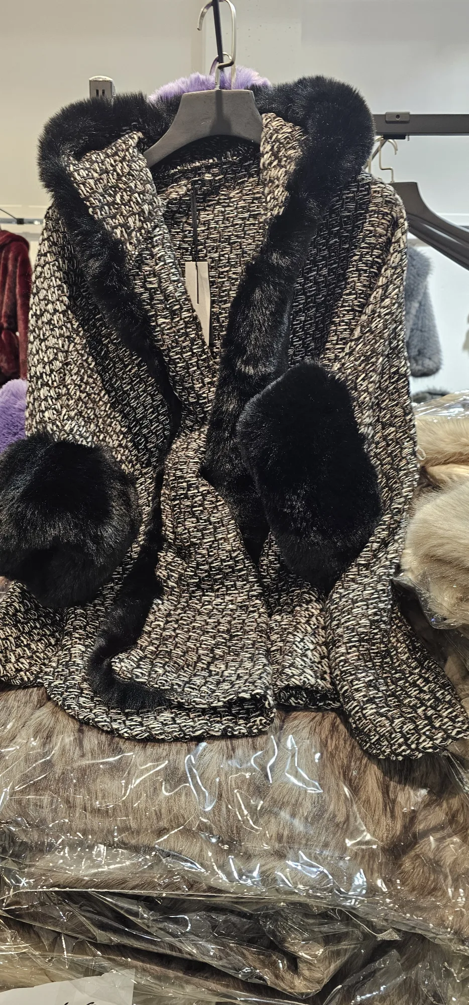 Poncho 081 Guigui  | Dresses of my World