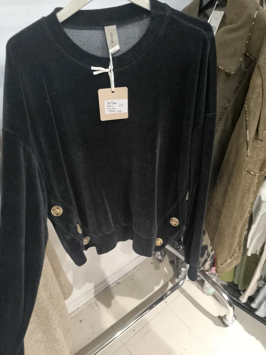 Sweat Silvana  | By Kotni