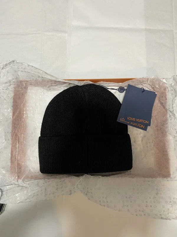 Louis Vuitton Cotton Cap Black/Black | MASSIMOLUXURYOUTLET