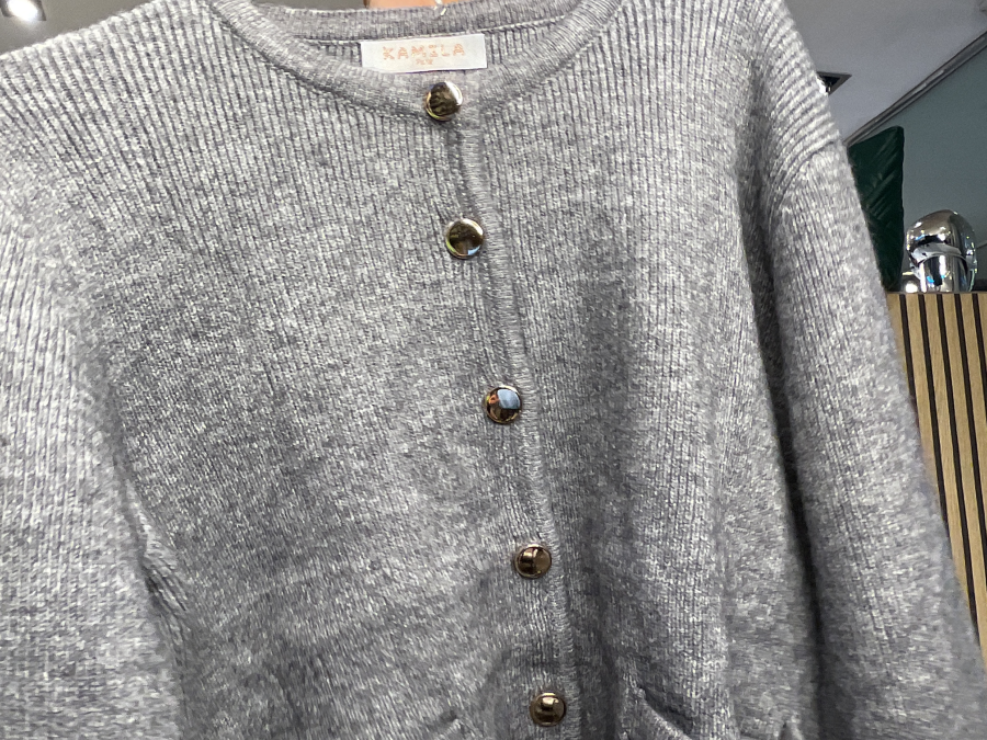 Gil | Astra boutique 