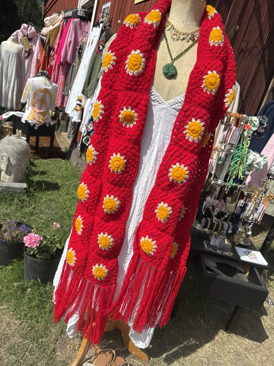 Handmade Scarf | TRUE QUEEN SWDN