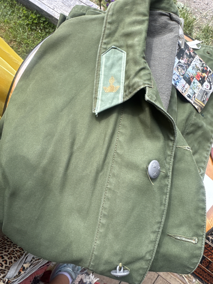 ARMY JACKET | TRUE QUEEN SWDN