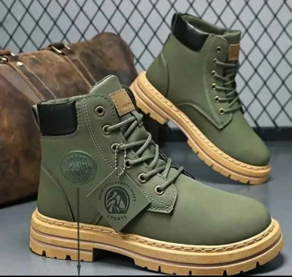 Set de zapatos tipo botas mas correas para caballeros  | Merlyn Store