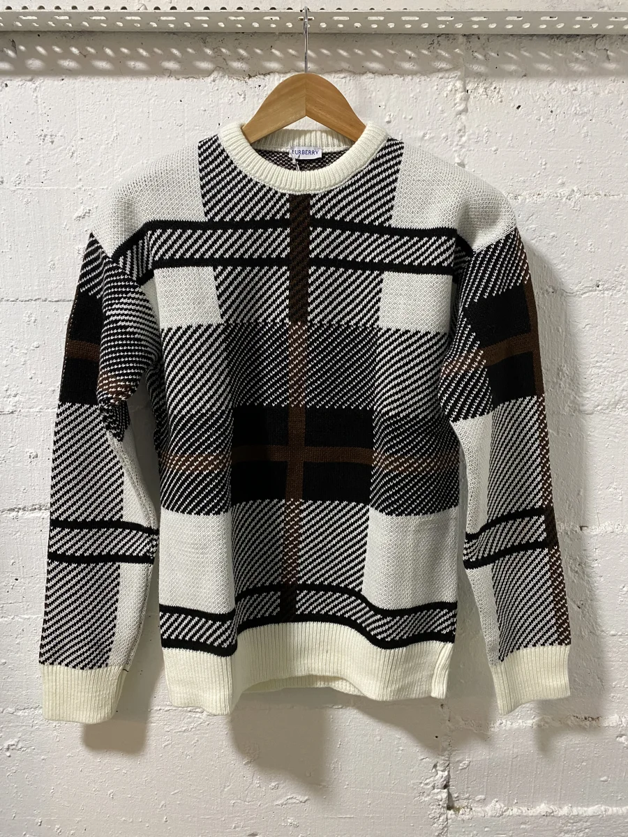 Burberry London Sweater Print | MASSIMOLUXURYOUTLET