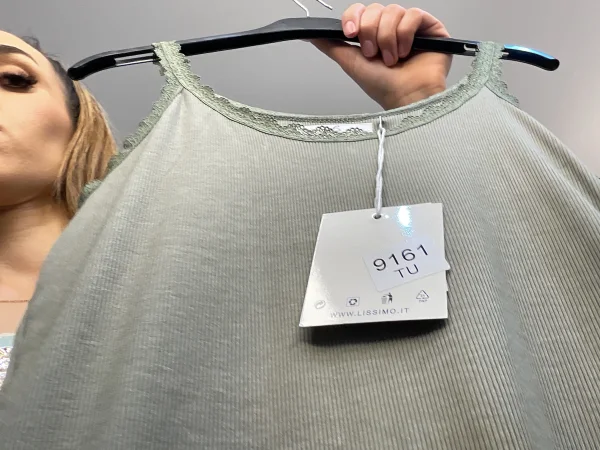 Top | Astra boutique 