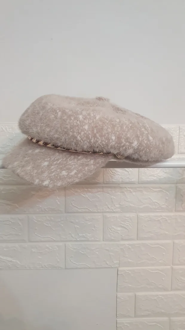 Cappello con catena  | Maelle B. Fashionlab 