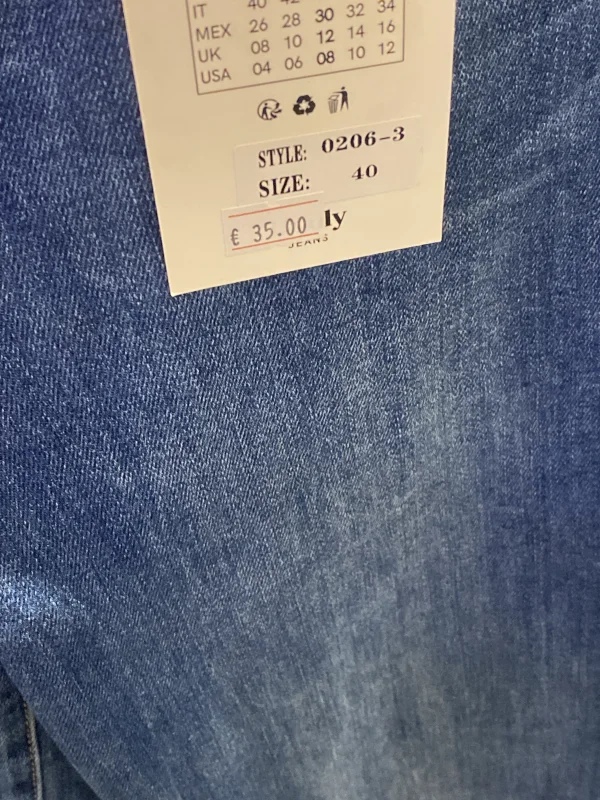 Jeans | Astra boutique 