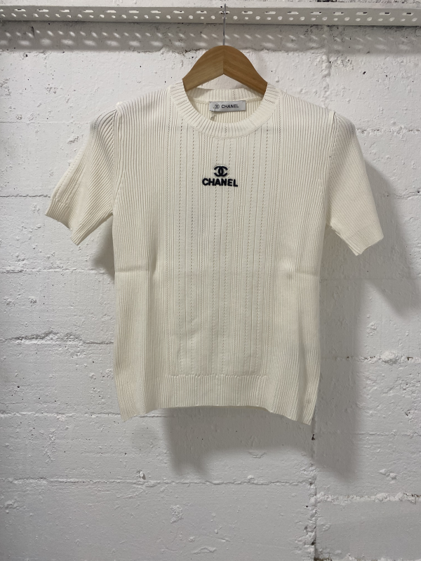 Chanel Paris T-Shirt Women Ecru  | MASSIMOLUXURYOUTLET