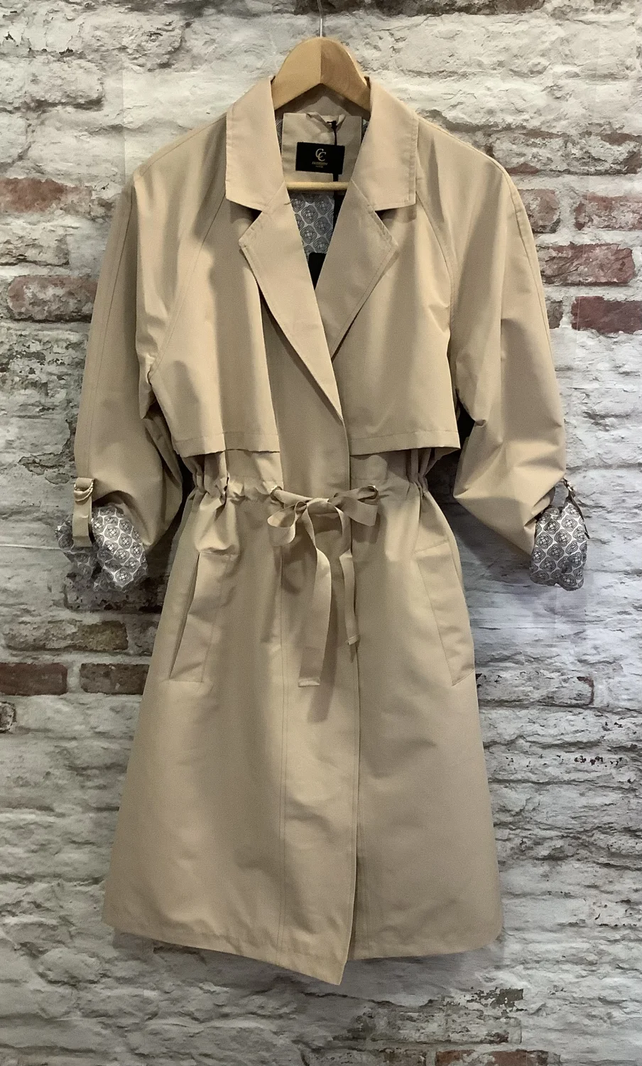 Trench  | Jus de coco 