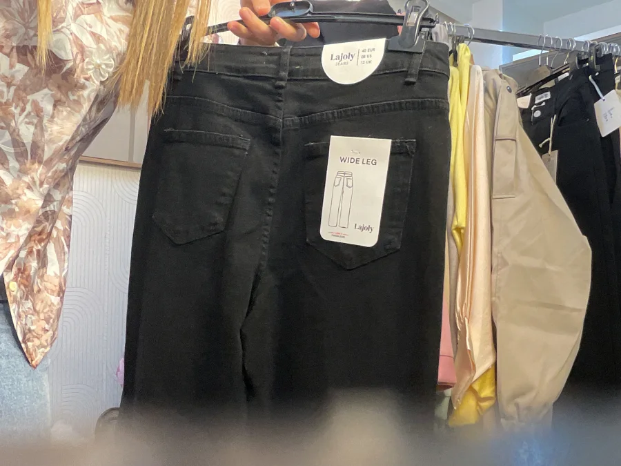 Jen | Astra boutique 