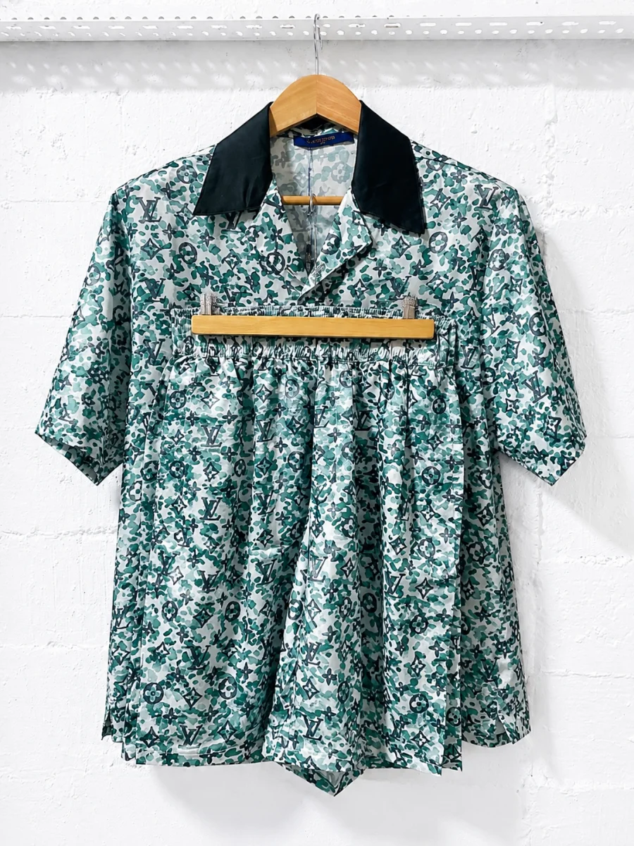 Louis Vuitton Matching Set Featuring a Short Sleeve Shirt Green /White | 
