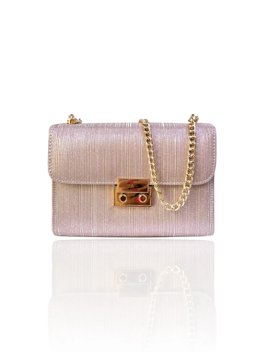 Julia Strillé Nude  | Sac'ré