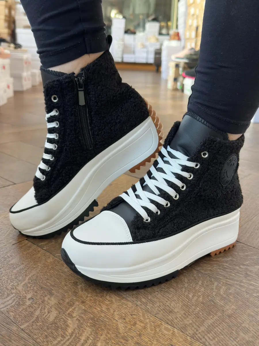 Smiley Chucks (2 Farben) | Lieblings Schuhe 