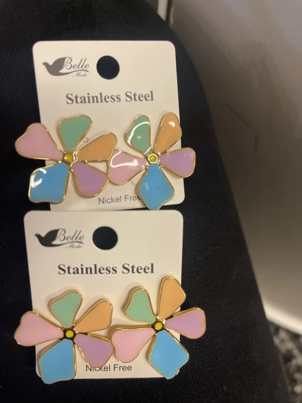 Boucles￼ | Astra boutique 