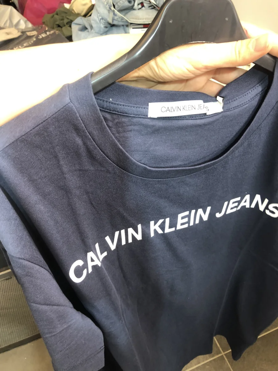 T L | Astra boutique 