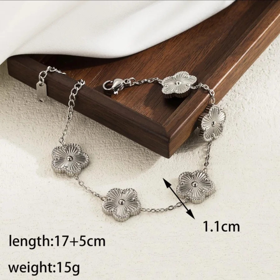 HIGH FASHION Flower Bracelet Silver | 💖 𝕄𝕠𝕕𝕖𝕝 𝔻𝕠𝕝𝕝 💖