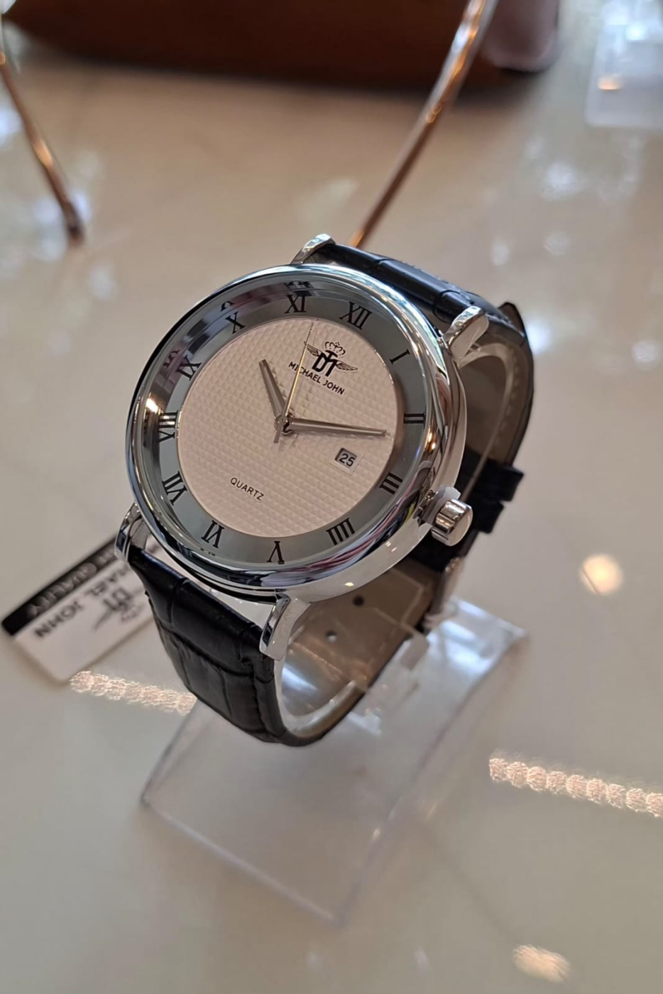 Relógio Michael Jonh   Black & Silver Fundo Branco  | definne