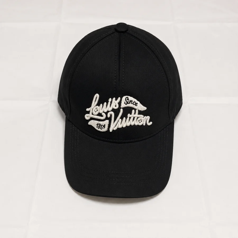 Louis Vuitton Cap Black Print | 