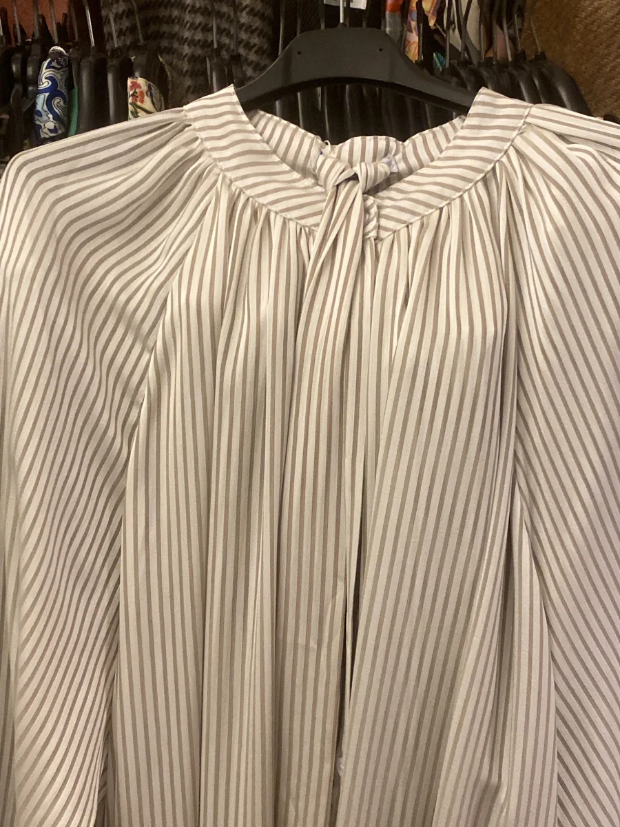 robe | Astra boutique 