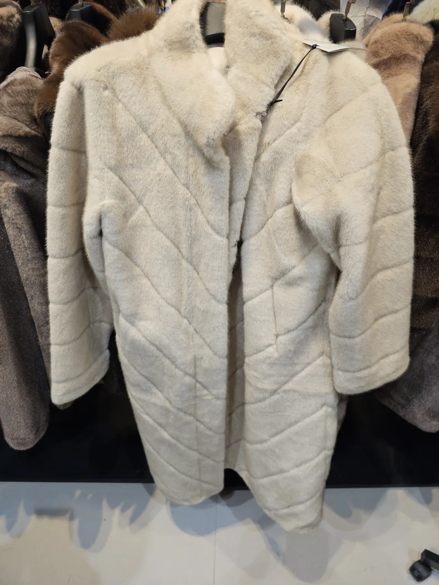 Fourroure Niya | Dresses of my World