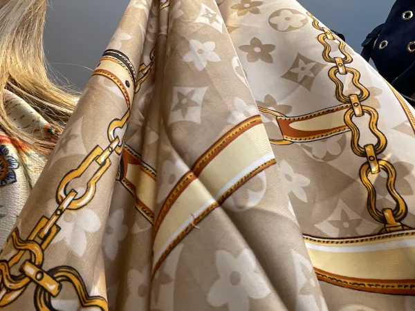 Foular lv v | Astra boutique 
