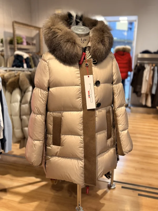 Anorak DICHI SAKARI Beig | COBRE