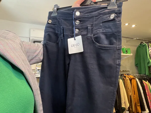 Jens | Astra boutique 
