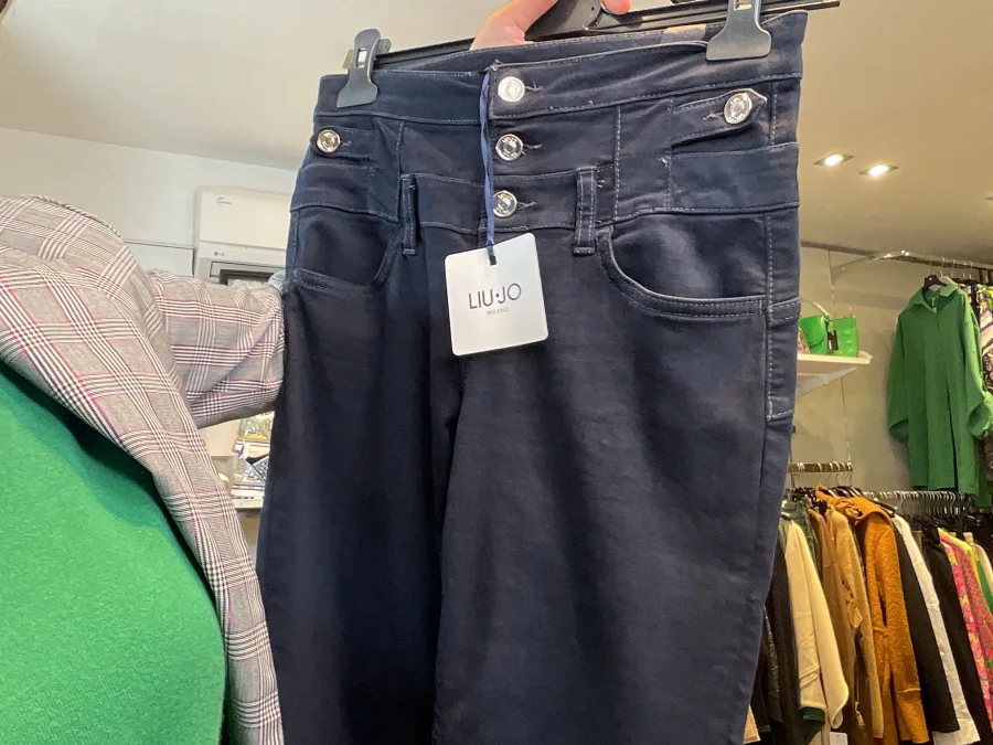 Jens | Astra boutique 