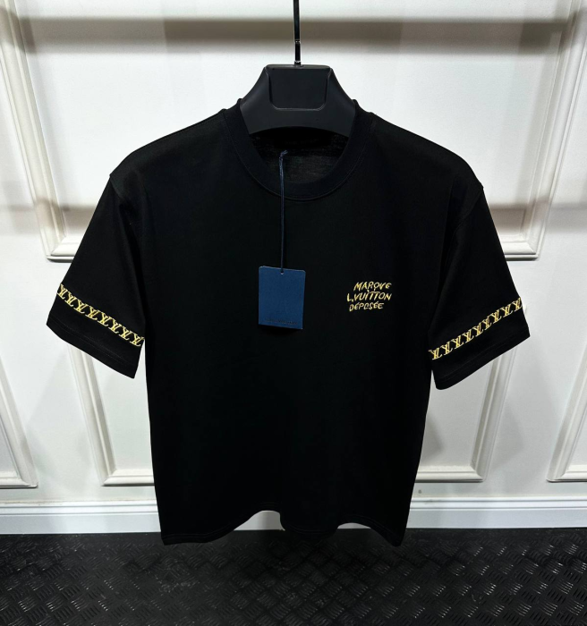Louis Vuitton T-Shirt ,Marque'Depcsee Black | MASSIMOLUXURYOUTLET