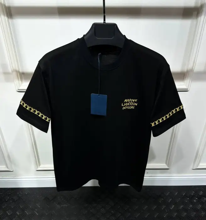 Louis Vuitton T-Shirt ,Marque'Depcsee Black | MASSIMOLUXURYOUTLET