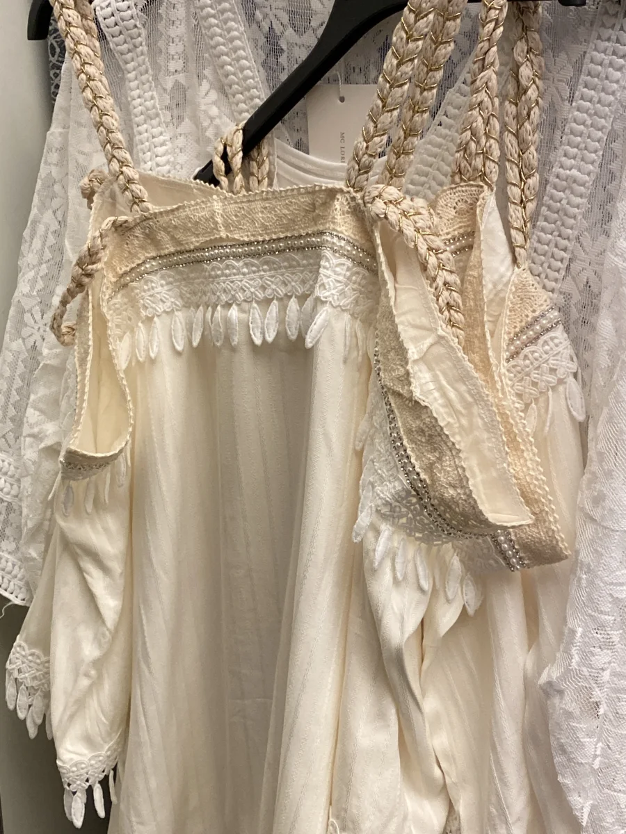Blouse | Astra boutique 