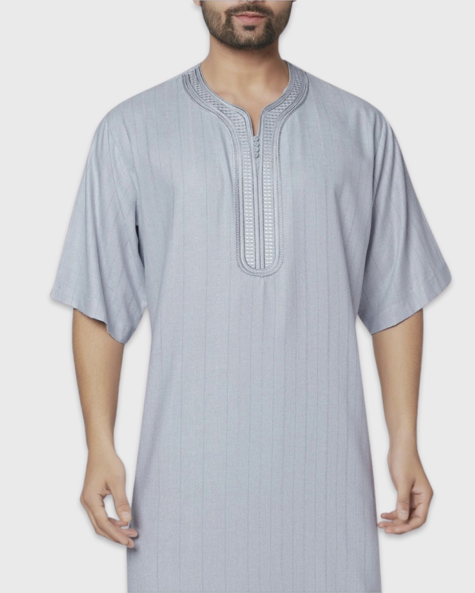 QAMIS TYPE GANDOURA AVEC RAYURES | AMCOSMETIK