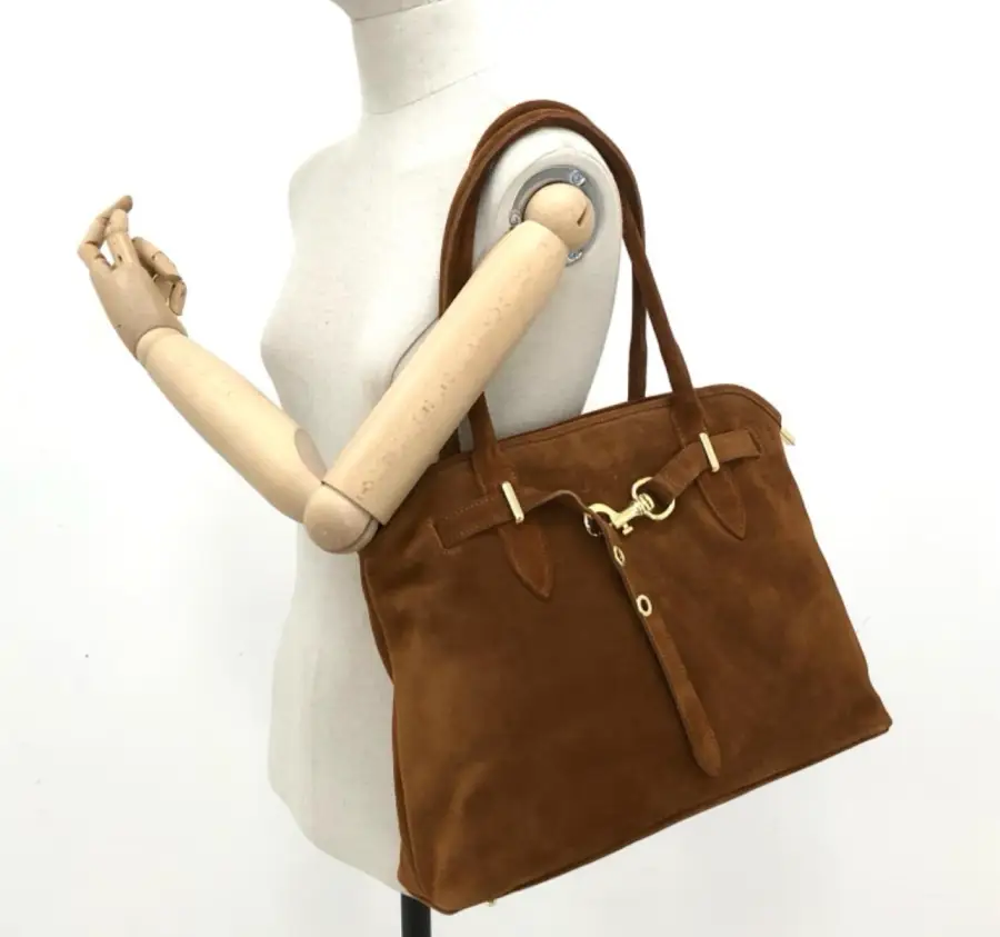 Borsa Scamosciata + Astuccio porta trucco | Carvin Bags